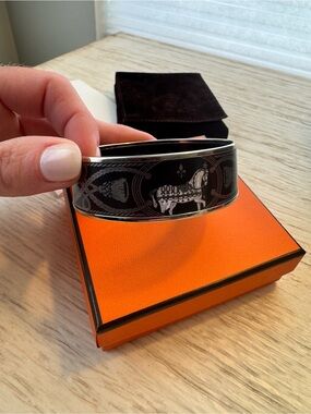 Hermes Black and Silver Large 70 Apparat Equestrian Cuff Bracelet